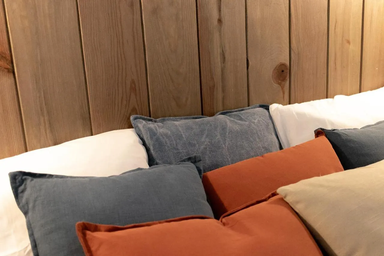 River Apartment In The Heart Of Bilbao Ebi-01297